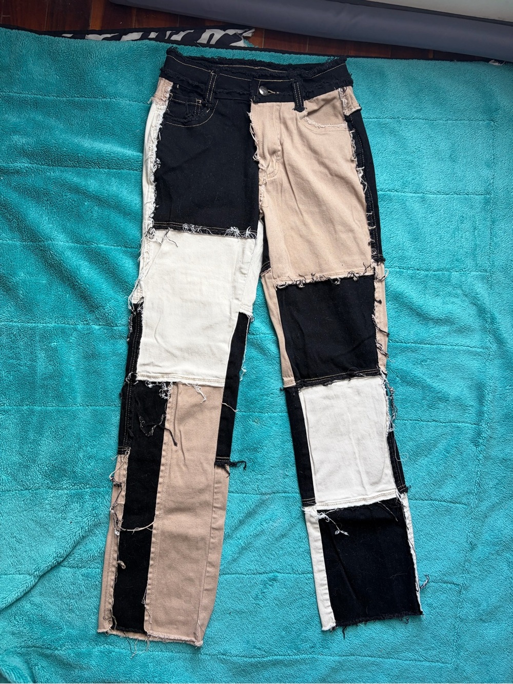 Patchwork Jeans in Black, White & Tan